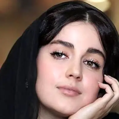 افسانه پاکرو با چهره طبیعی و جذاب همه را حیرت زده کرد!