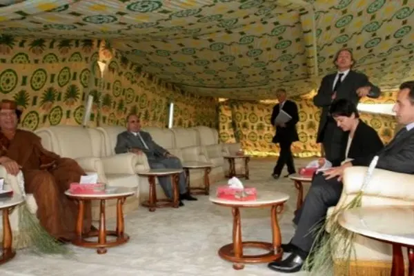 پول‌های قذافی میراثی که دامن سارکوزی را گرفت + جزییات