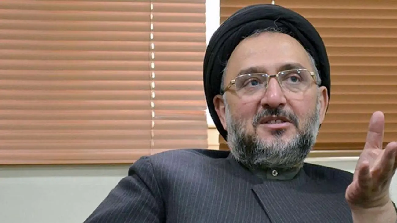 ابطحی: مدل لیبیسازی در ایران امکانپذیر نیست