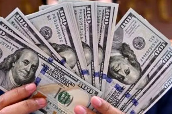 پیش بینی داغ از قیمت دلار امروز  / فروشندگان به صف شدند!