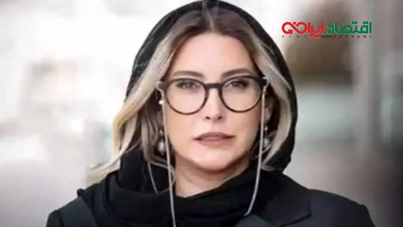 تصاویر خاص فریبا نادری همراه مادر، خواهر و برادرش در رستوران