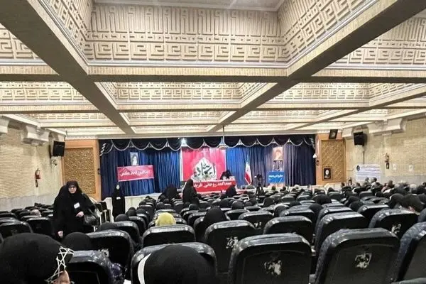 نقد شرق به تجمع اخیر؛ حق اعتراض برای همه یا فقط برای برخی؟