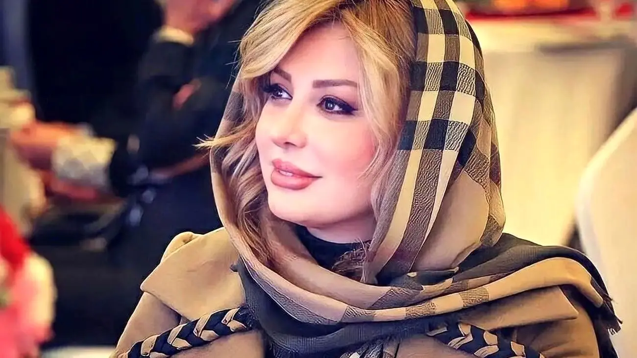 عکسی که نیوشا ضیغمی با هشتگ ابتذال منتشر کرد 