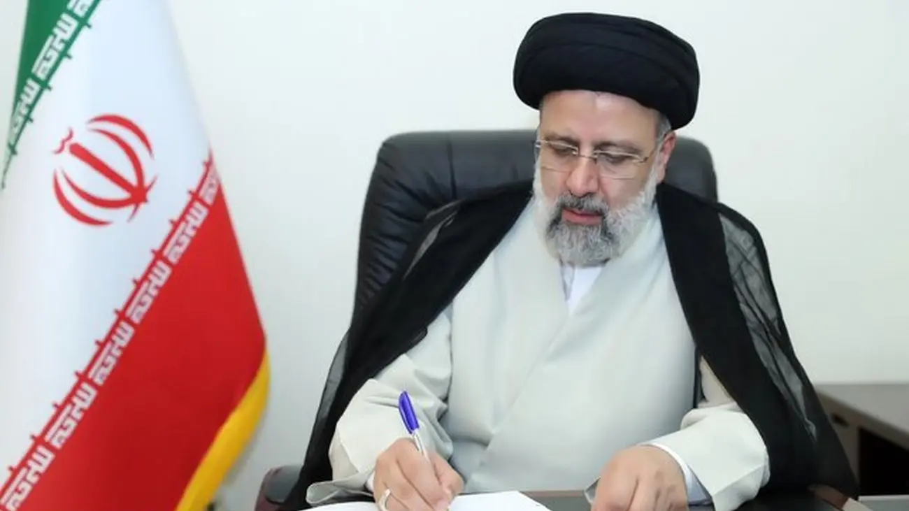 افشاگری پسر شهید بروجردی از فساد در آستان قدس