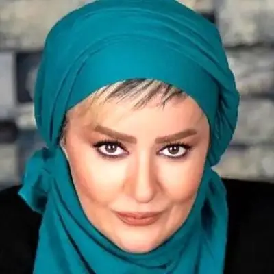 عکس خاص نعیمه نظام‌دوست با اکسسوری‌های طلایی پر زرق و برق!