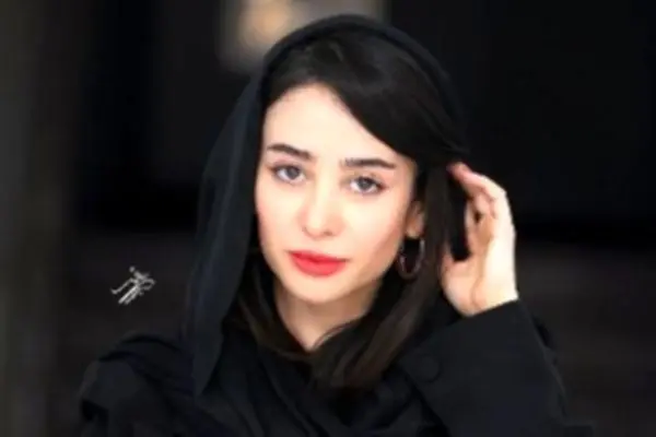 سوپرایز تولد الناز حبیبی، متفاوت‌ترین جشن نصف‌شبی در خیابان!