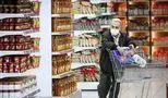 اقتصاد زیر تیغ/ حذف یارانه‌ها، گرانی و سلطه دلار مردم را له کرد