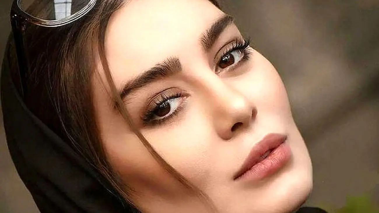 عکس های زننده از خانم بازیگران ایرانی با لباس غواصی چسبان / از سحر قریشی تا آزاده صمدی !