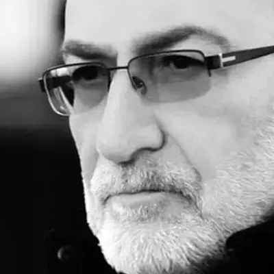 سیاوش قمیشی و داستان‌های جالب زندگی عاشقانه‌اش با ۶ زن!