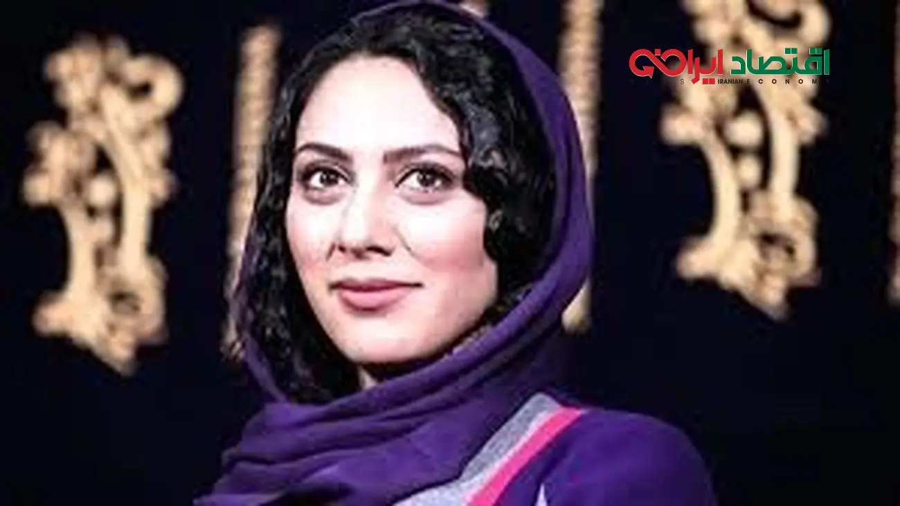 عکس جدید مونا فرجاد با ژستی جذاب و خیرهکننده