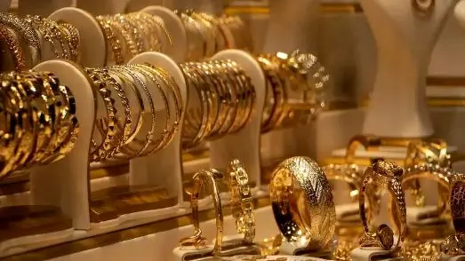 پیش‌بینی قیمت طلا در 2025/ طلا بخریم یا از بازار خارج شویم؟
