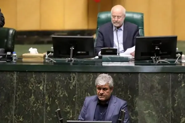 احمدی‌نژاد شخصاً بودجه‌های حذف‌شده را تایید می‌کرد؛ پزشکیان هم شفاف‌سازی کند