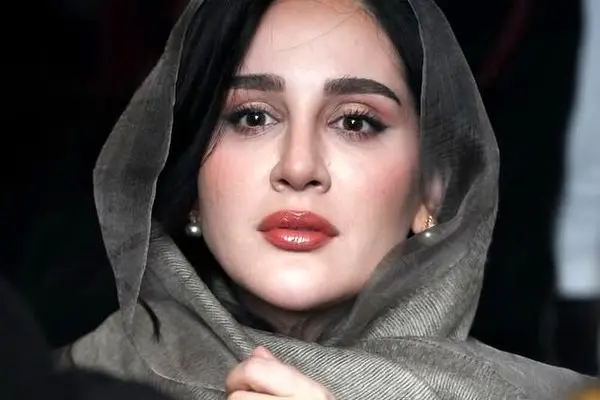 تیپ عجیب پیمان معادی و استایل شیک پارسا پیروزفر در رونمایی کتاب در کتابفروشی مجتبی جباری!