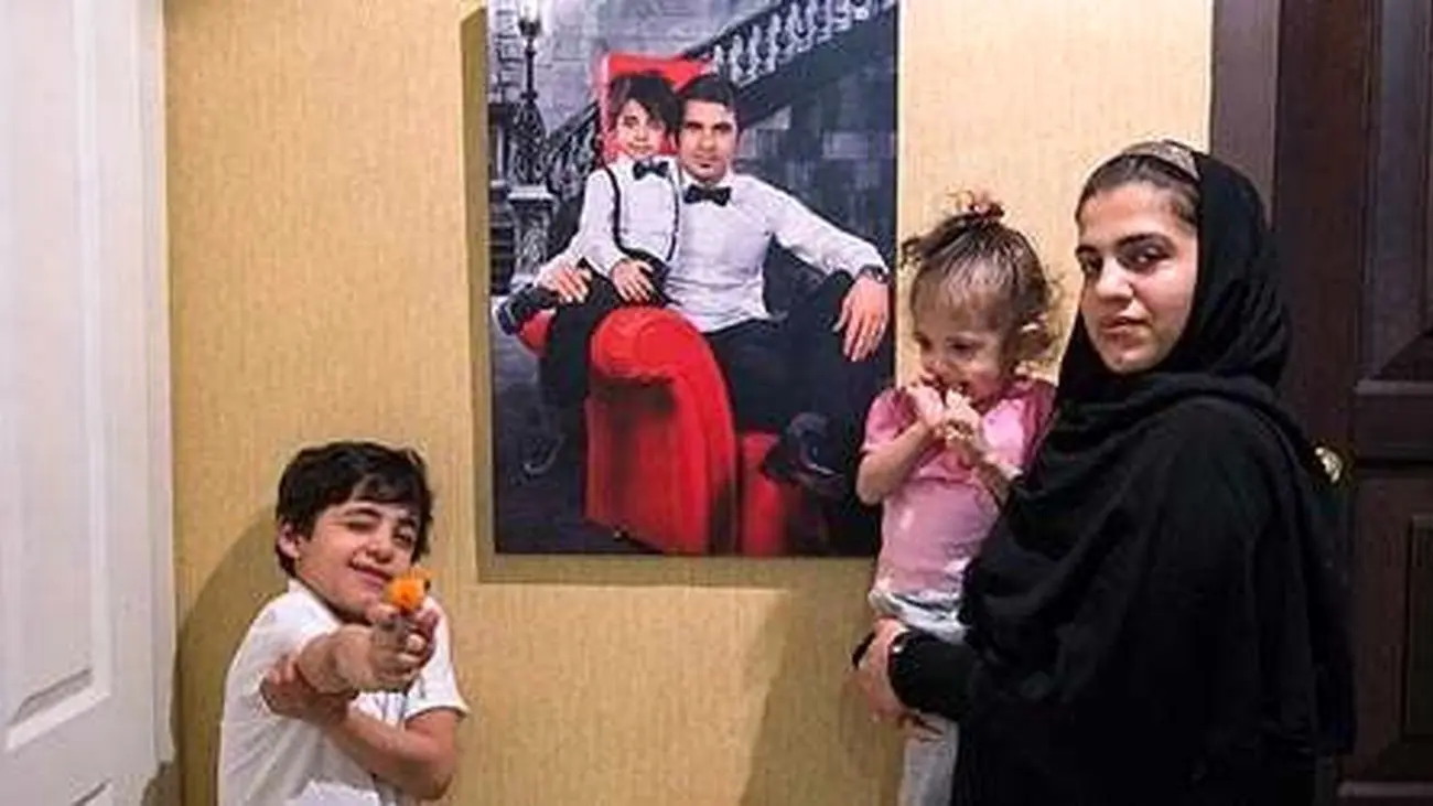 تغییر استایل غیر قابل باور همسر مرحوم هادی نوروزی /تاحالا این مدل لباس پوشیدن را از او ندیده بودیم + عکسهای دیده نشده