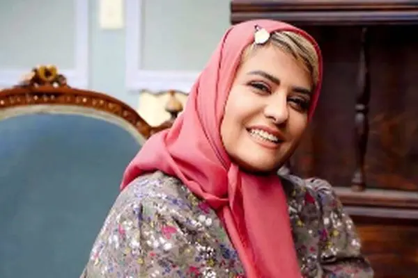 ماجرای بازداشت رابعه اسکویی در فرودگاه: با احترام منو گرفتن!