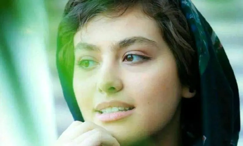 عکس مادر و دختری ریحانه پارسا در ترکیه / مادر از دختر زیباتر !