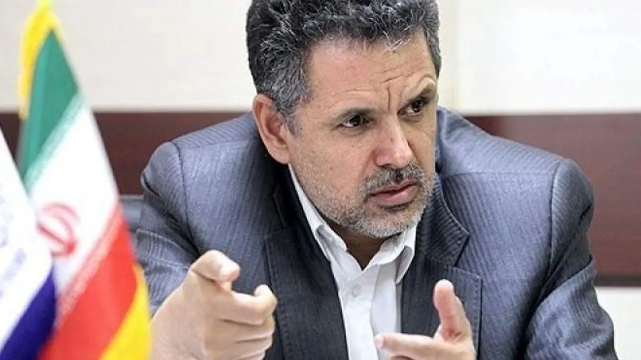 آقای معاون وزیر! سوت زنی را از خودت شروع کن