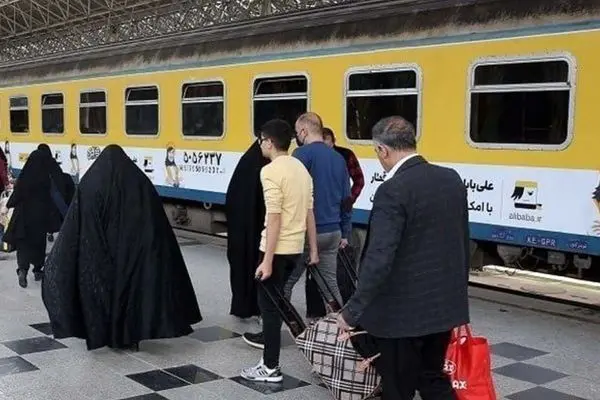پیش‌فروش بلیت‌ قطارهای آبان ماه آغاز شد؛ زمان سفر خود را تعیین کنید!