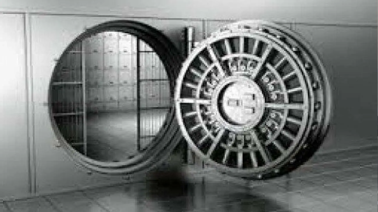خزانهای که دولت سیزدهم تحویل پزشکیان داد، حتی برای یک هفته حقوق کافی نیست! / پول نفتی که فروختید، کجا رفته؟