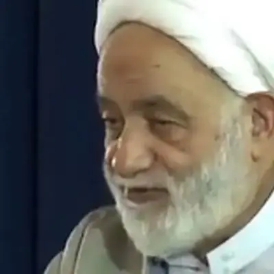 حاج آقا قرائتی: سگ در خانه؟ نه! فرانسه پر از سگ، ایران پر از بز!