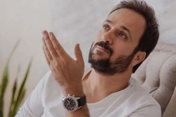 خانه لوکس و متفاوت احمد مهرانفر؛ از مبلمان فرانسوی تا دیوارهای دکوراتیو!