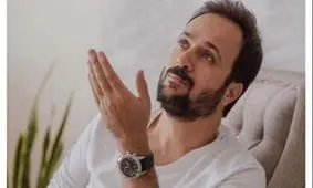 خانه لوکس و متفاوت احمد مهرانفر؛ از مبلمان فرانسوی تا دیوارهای دکوراتیو!