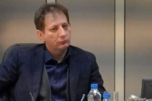 تاکسی اینترنتی شهرزاد و بابک زنجانی/ بدون مجوز و در آستانه پلمب!