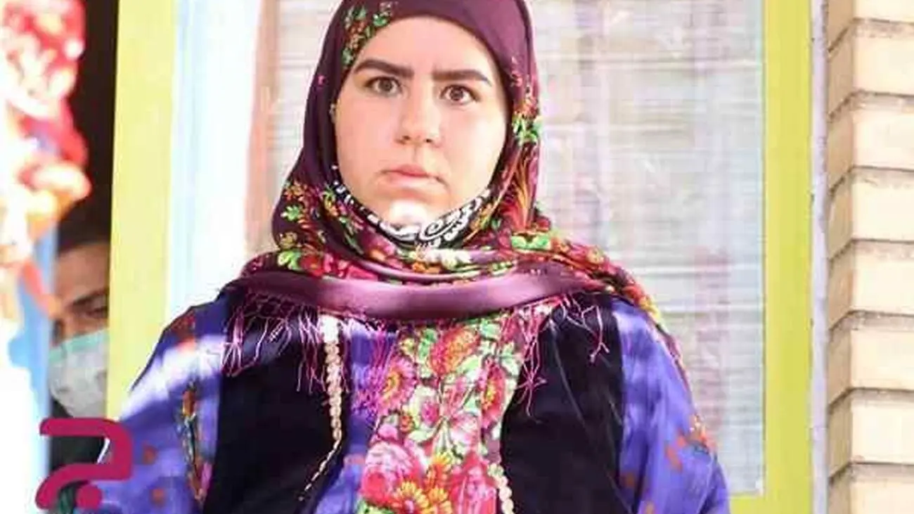 عکس و چهره متفاوت روناک سریال نون خ در واقعیت / صهبا شرافتی شیک و خواستنی !