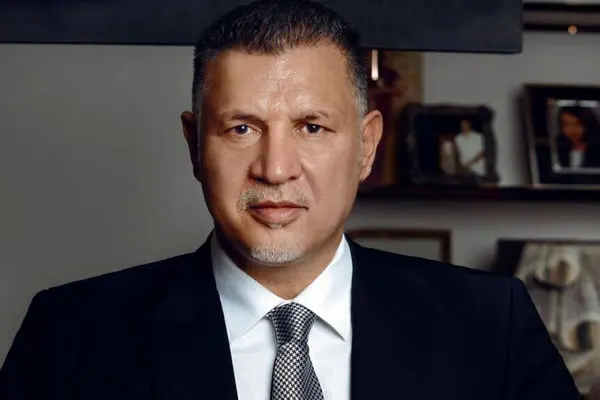 همزاد شهریار ایران پیدا شد + عکس با شباهت 100 درصدی علی دایی