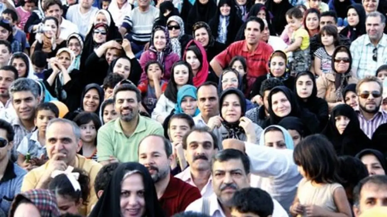 خبر مهم برای کارمندان تهرانی / کدام کارمندان تهرانی فردا دورکار می شوند؟