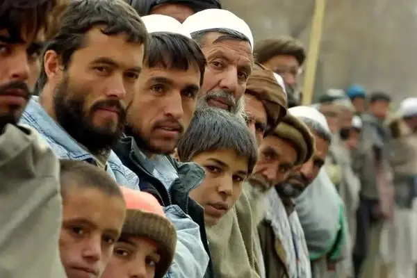 اتباع غیرمجاز تا اطلاع ثانوی امکان اقامت و کار در ایران را ندارند