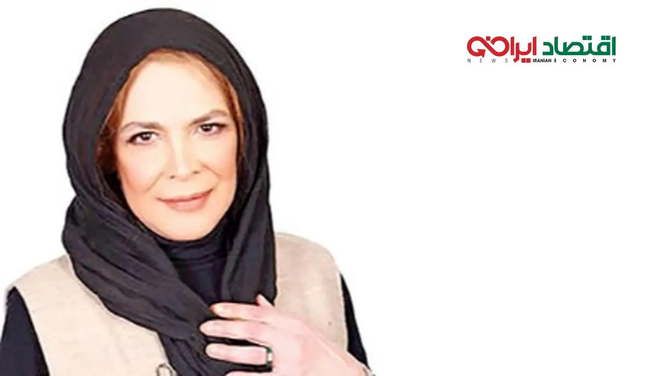 سنگ قبر خاص بیتا فرهی با گلآرایی منحصر به فرد؛ یادش همیشه زنده
