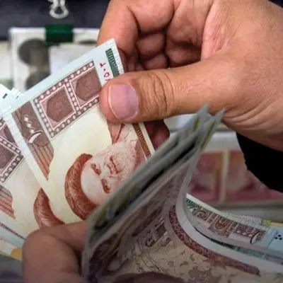 گزارش جنجالی؛ ایرانی‌ها مازاد درآمد دارند اما رفاهشان آب رفته!
