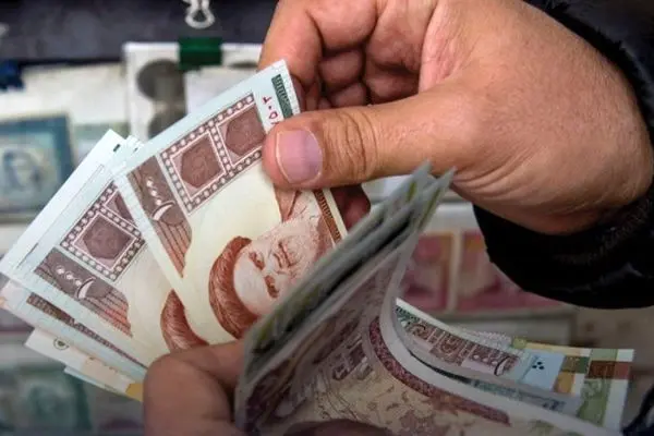 گزارش جنجالی؛ ایرانی‌ها مازاد درآمد دارند اما رفاهشان آب رفته!