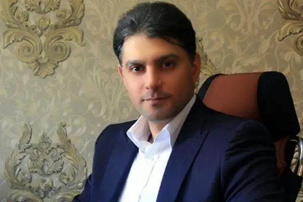 ریزش سنگین بورس قابل پیش بینی بود/ با آمدن دولت جدید می توان به بهبود بورس امیدوار بود