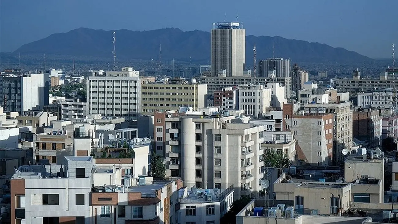 کسی برای اطراف تهران هم پول خرید خانه ندارد