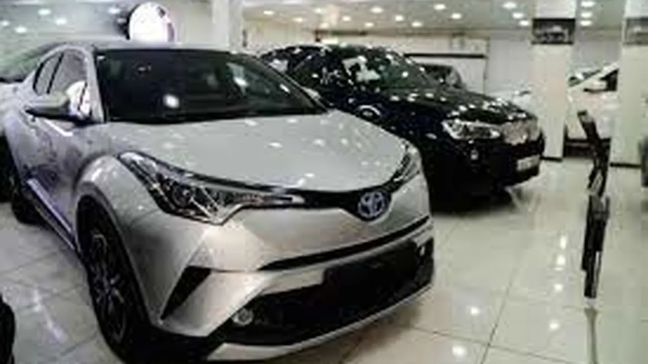 اُفت سنگین خودروهای خارجی در بازار