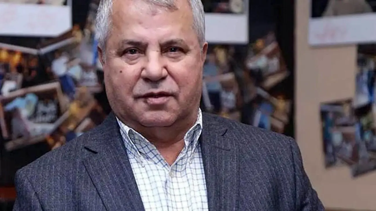 پیشنهاد ۱۰۰ میلیون تومانی مجری مشهور به علی پروین برای حضور در برنامهاش!