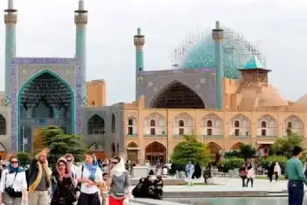 افزایش چشمگیر ورود گردشگران خارجی به ایران در نیمه نخست سال ۲۰۲۵