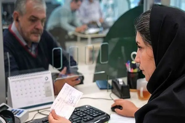 پایان انتظار کارمندان دولت با اخبار خوشحال‌کننده