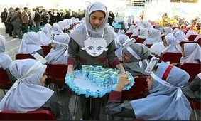 بودجه بگیران شیر رایگان دنبال پزشکیان 