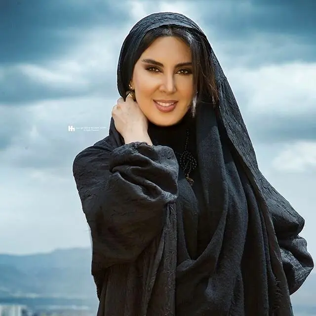 عکس های جنجالی از تیپ های خیلی خاص لیلا بلوکات