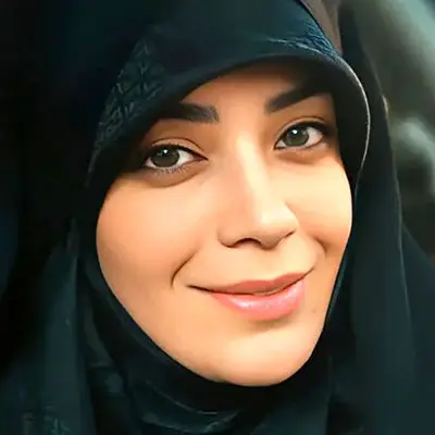 ویدیو سکانس عبرت‌انگیز سریال آوای باران: گدایی زیور بدجنس بدون کفش و با لباس پاره