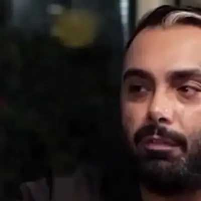 مسعود صادقلو: گلزار به نظر من هم‌سطح نیست! +فیلم