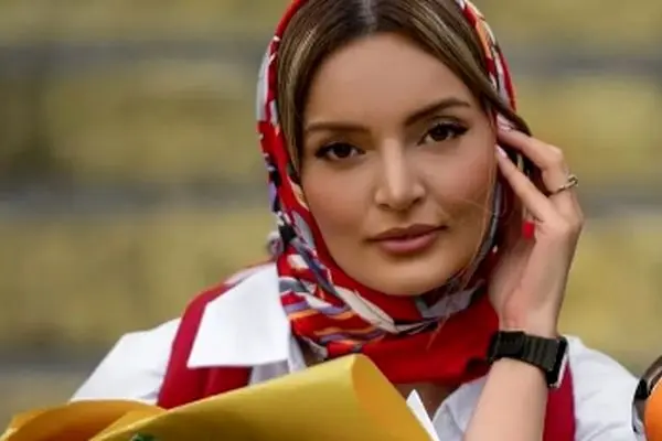 نگاهی به استایل خیابانی بیتا؛ ستاره‌ای جدید در دنیای مد ایرانی