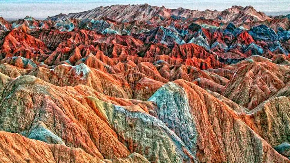 بهترین زمان برای مسافرت به چابهار/ کوههای مریخی چابهار را از دست ندهید