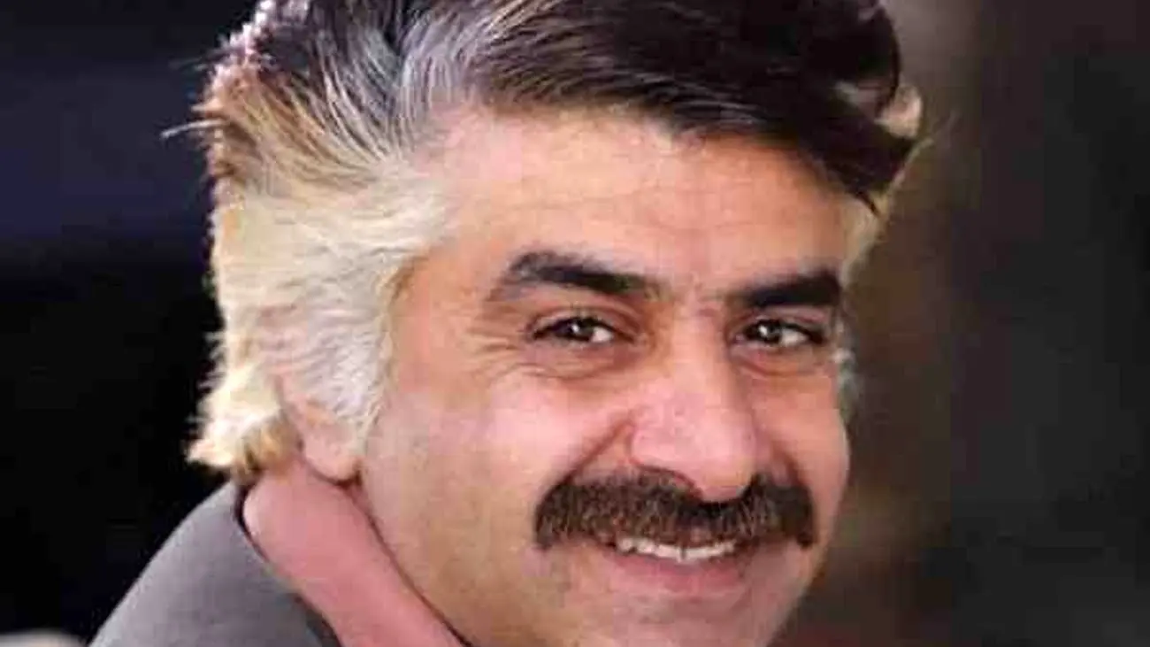 عکس رنگ موی زنانه آقای بازیگر معروف سریال نون خ
