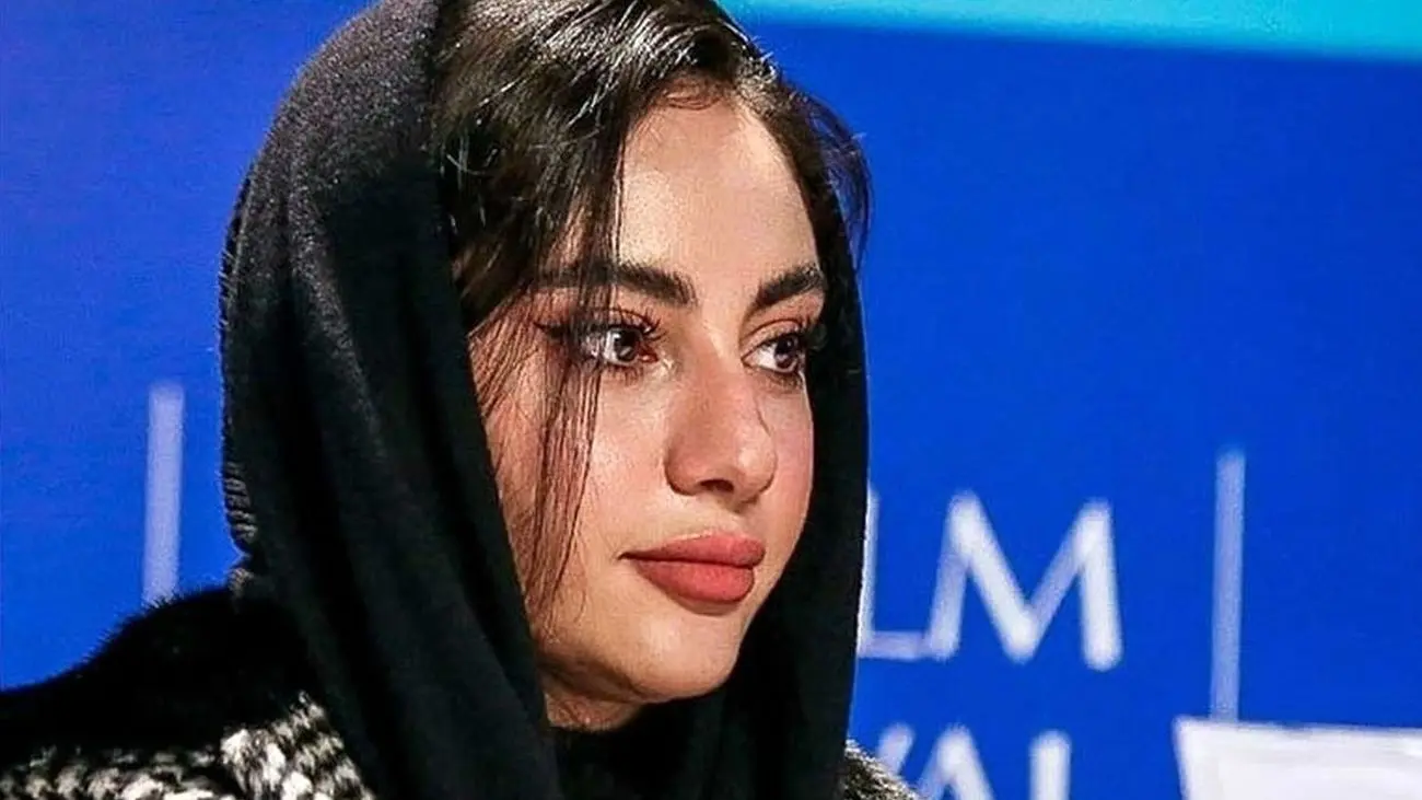 عکس متفاوت از اتاق کار جذاب ترلان پروانه / اصیل و هنری !