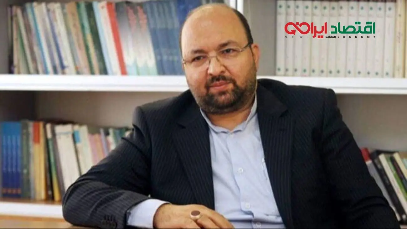 انتقاد تند جواد امام از تجمع غیر قانونی علیه روحانی و ظریف