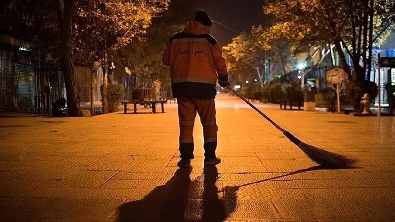 مرگ هولناک پاکبان زرندی / راننده او را ندید و زیر گرفت